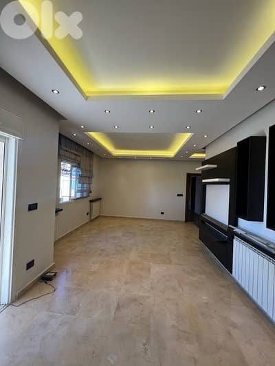 Apartment for Rent in Bsalim شقة للإيجار في بصاليم