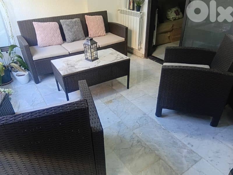 بامبو رزين شبه جديد 0