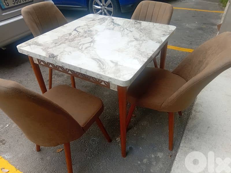 طاولي اوروبي شبه جديد 2