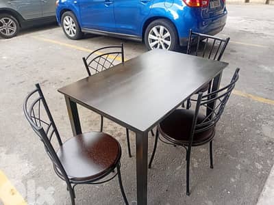 كاولي اوروبي شبه جديد