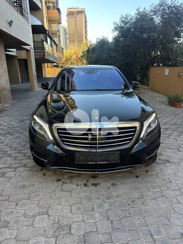 Mercedes S 500 AMG-line 2014 black on brown (company source) 0