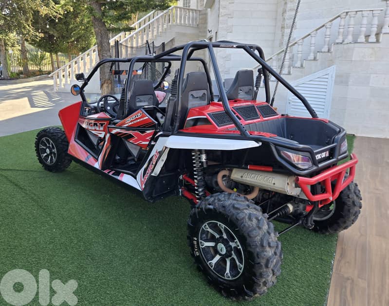 Arctic Cat 4 seats 1000cc 4