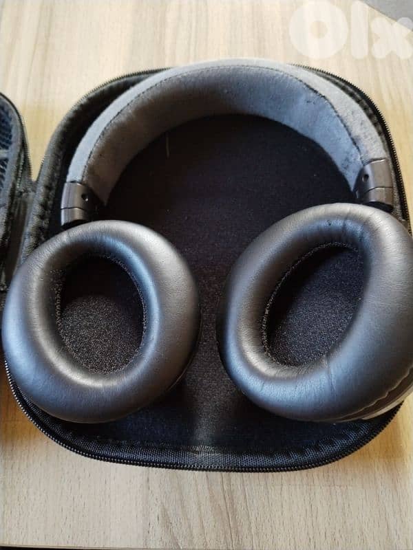 سماعات بلوتوث ماركة cowin 1