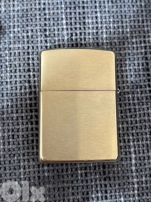 Zippo Brushed Brass Lighter 2