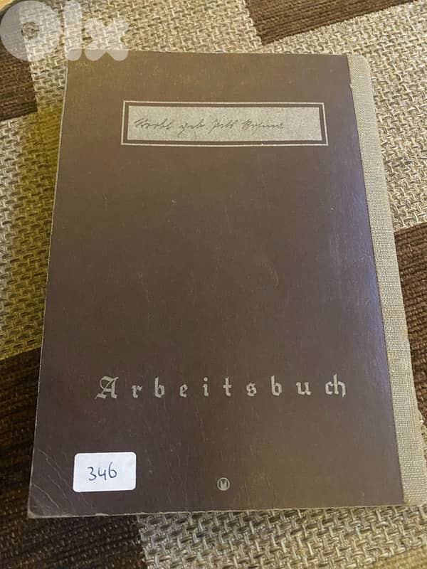 دفتر نازي كان يستخدم لعمال المانيا النارية بالحرب العالمي الثانية 8