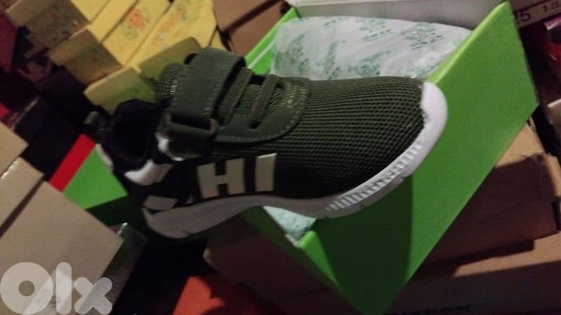 شوزات للبيع 6