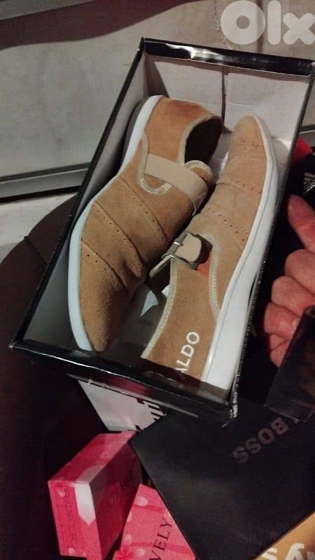 شوزات للبيع 11