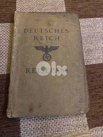 باسبور نازي الماني خدم في الحرب العالمية الثانية