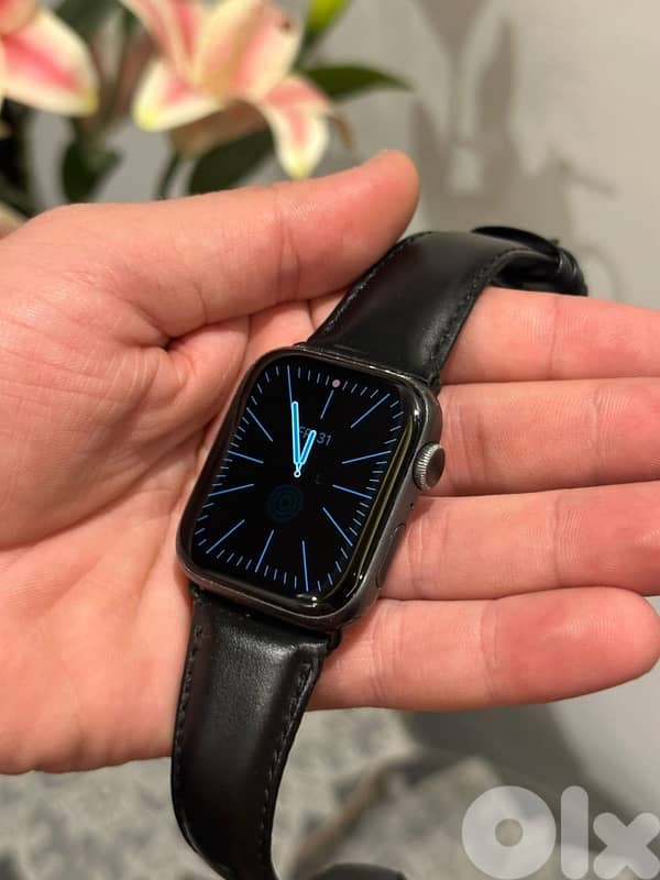 apple watch series5 44mm 0