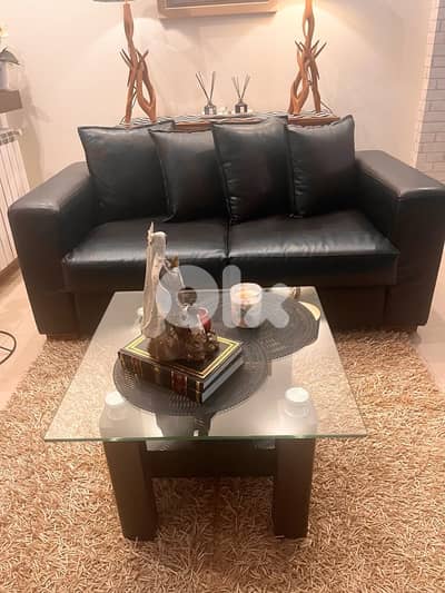 sofa black leather + table