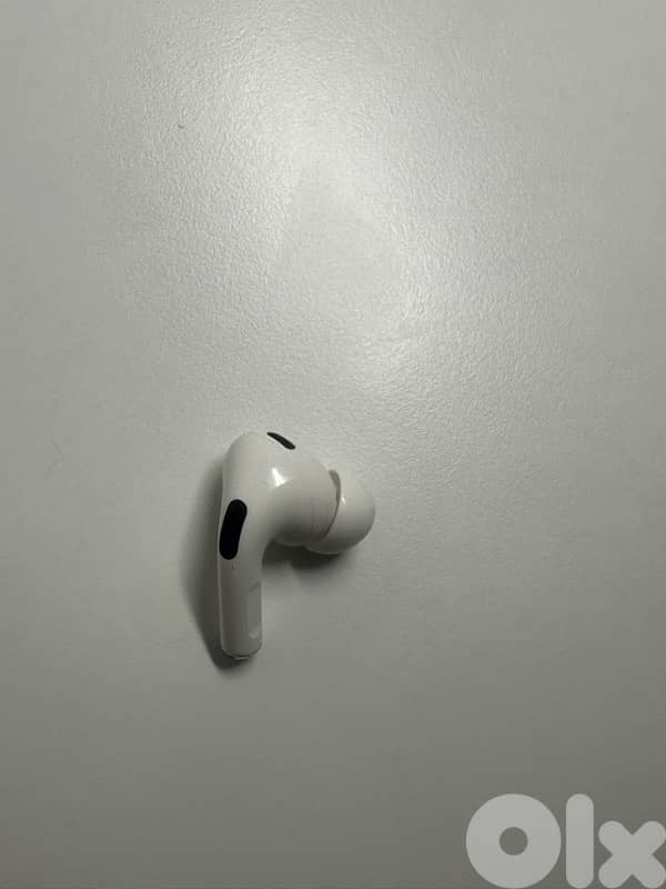 Original Apple Airpods Pro - Perfect Condition like new barely used 7