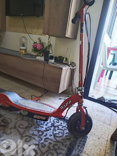 سكوتر كهربائية