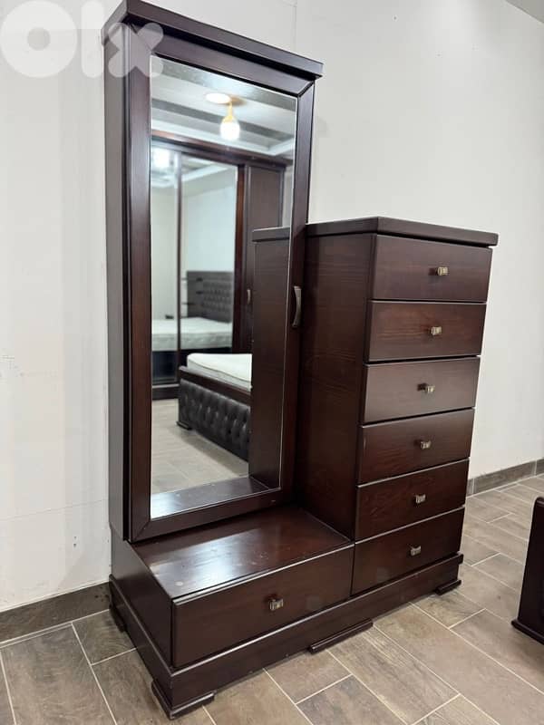 غرفه نوم خشب لاتيه وزان ملبس قشرا سنديان 2