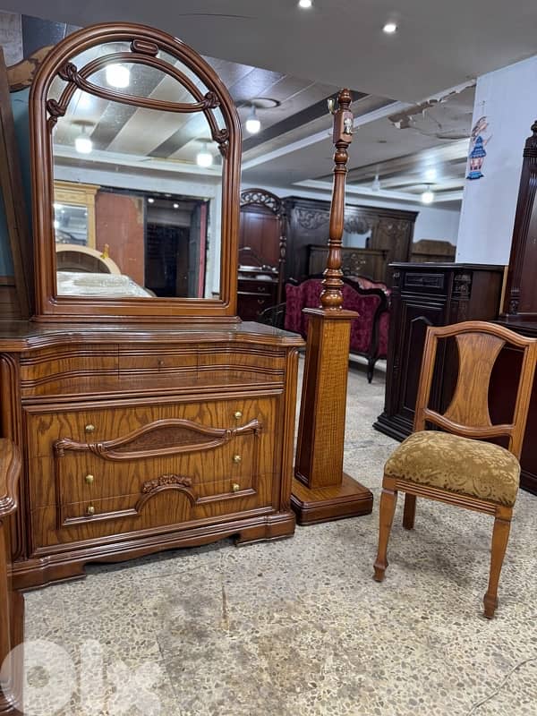 غرفه نوم خشب لاتيه وزان ملبسه قشرا سنديان 3