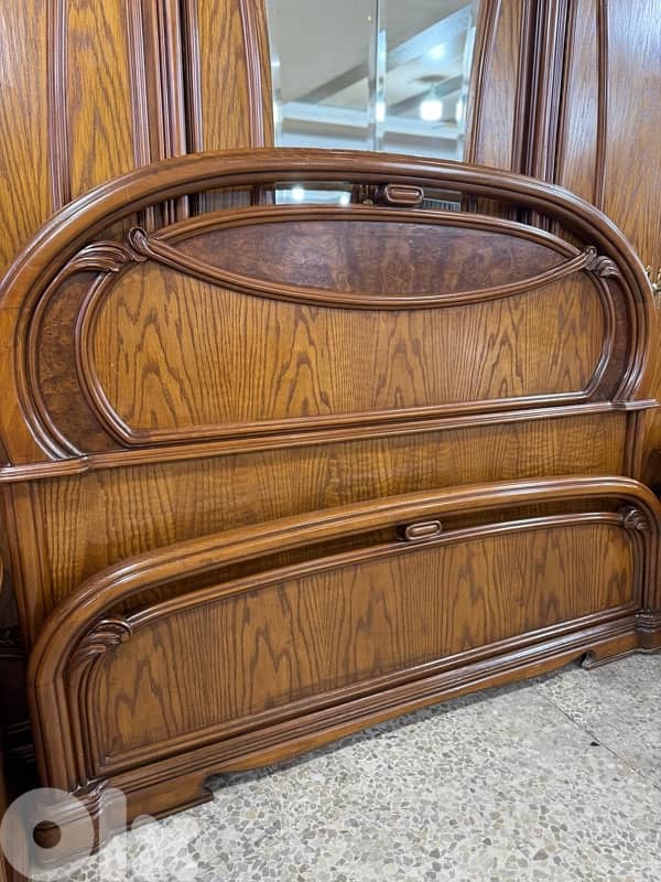 غرفه نوم خشب لاتيه وزان ملبسه قشرا سنديان 6