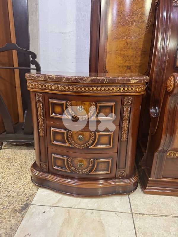 غرفه نوم ملوكيه صنع ماليزي 3