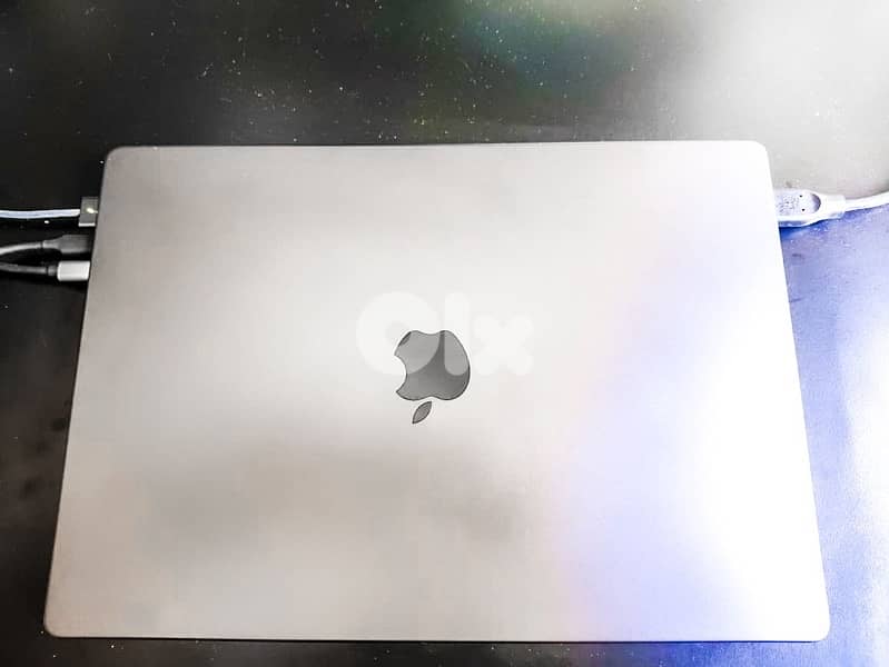 macbook pro m4 max 16inch + 3 years apple careplus 2