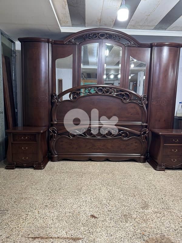 غرفه نوم رائيسه خشب لاتيه وزان صنع مصري ملبس قشرا تنباك 0