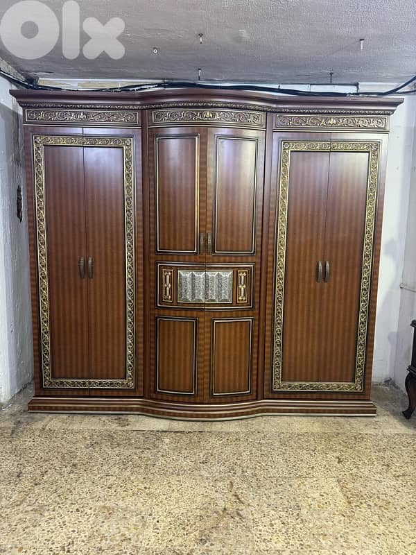 غرفه نوم رائيسه ملوكيه صنع ماليزي 6