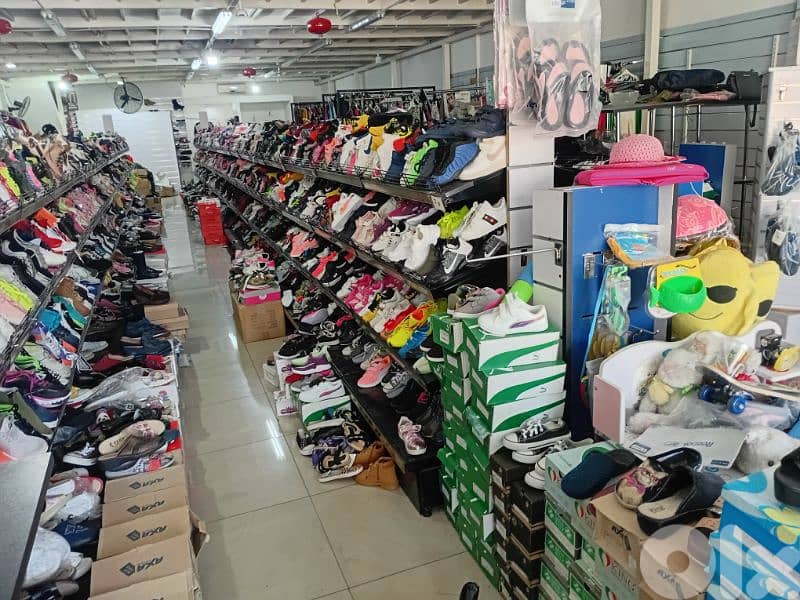 أحذية جديدة بالجملة فقط – بأسعار تصفية 0