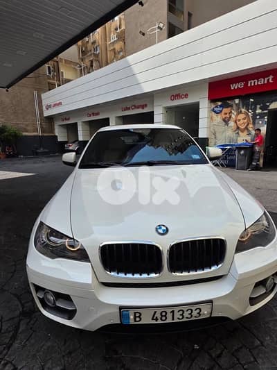 BMW X6 2011