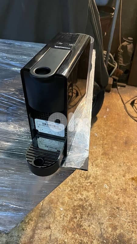 nespresso cofee machine 4
