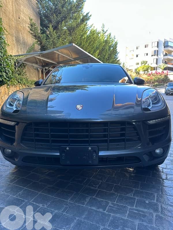 Porsche Macan 2017 0
