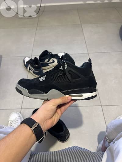 jordan 4s black canvas (authentic) barely used