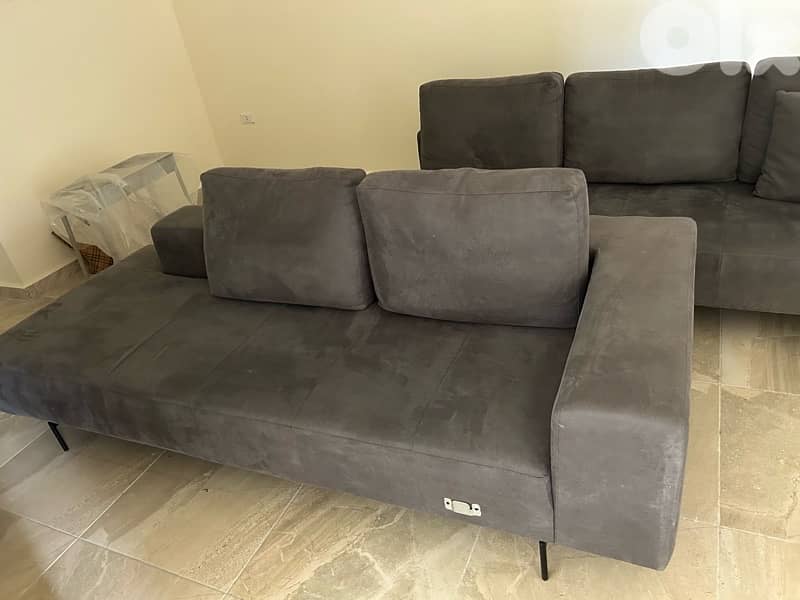 2 living room couches (L) used 9 month 4