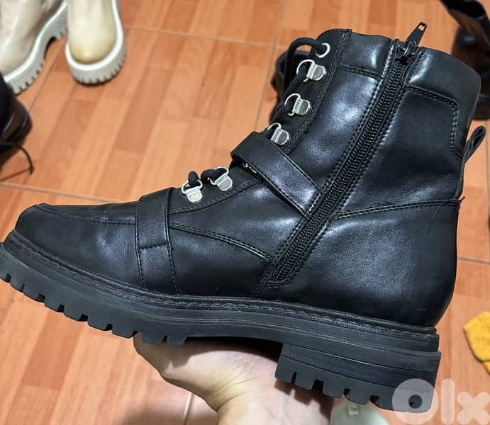 CATWALK black boots, Europe 4