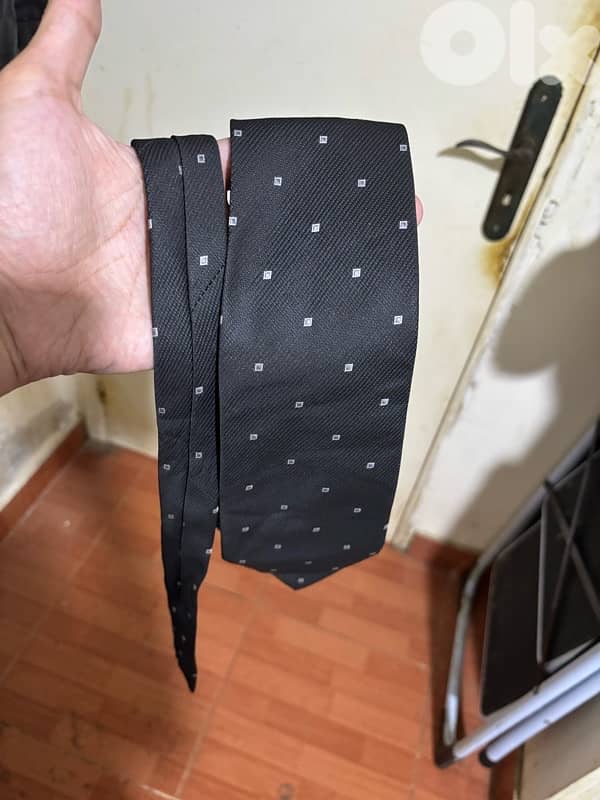 Yves Zalier super 120’s wool suit and tie, Italy 6