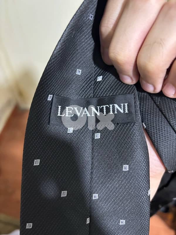 Yves Zalier super 120’s wool suit and tie, Italy 7