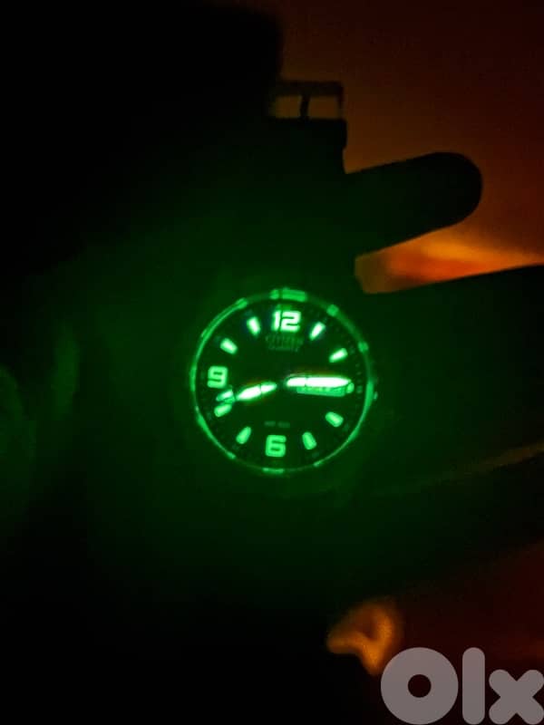 CITIZEN diver watch Quartz 3