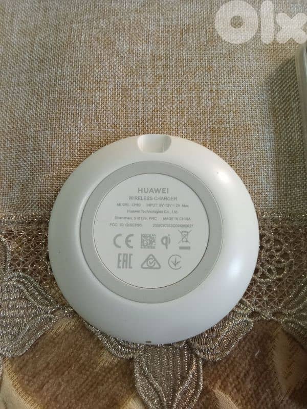 تلفون هواوي للبيع معو بطارية من شركة و كفر و قطعة من شركة السعر 65$ 4