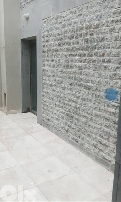 جبيل ادة شقة للايجار 140 متر 275 دولار