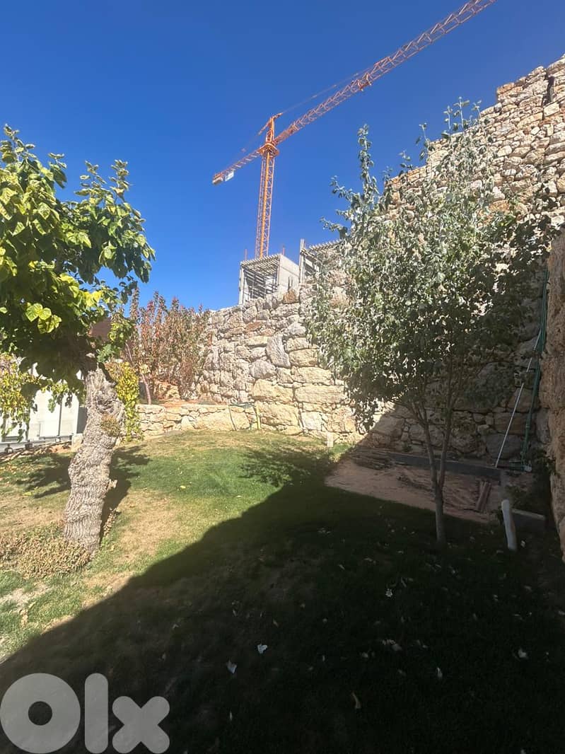 Chalet Duplex For Sale in Faraya -شاليه دوبلكس للبيع في فاريا 8