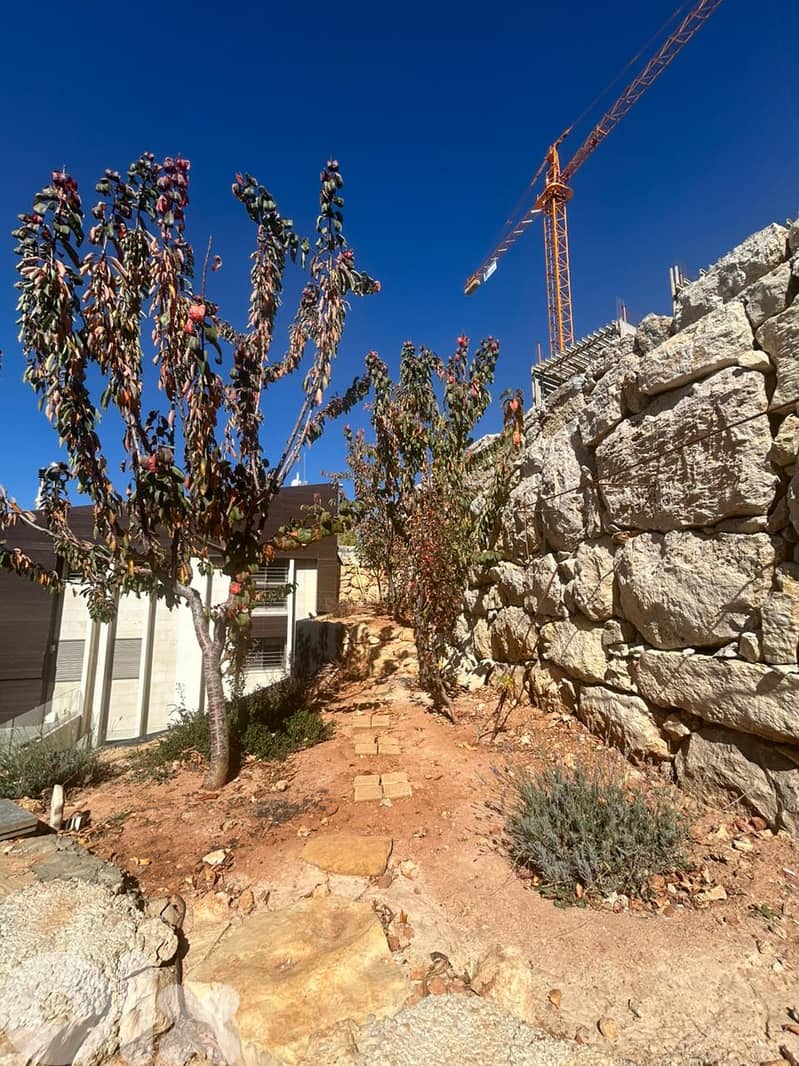 Chalet Duplex For Sale in Faraya -شاليه دوبلكس للبيع في فاريا 10