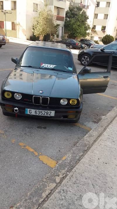 بي ام دبليو الفئة 1 2025