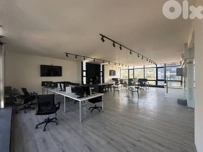 Offices for rent in Dbaye  مكتب للايجار في اتستراد الضبية