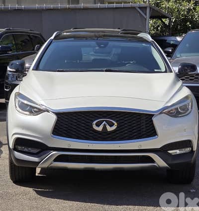 Infiniti Qx30 series 2017 AWD