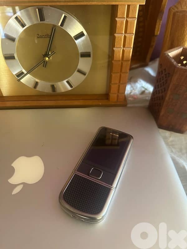 Nokia 8800 carbon & Givory saphir 0