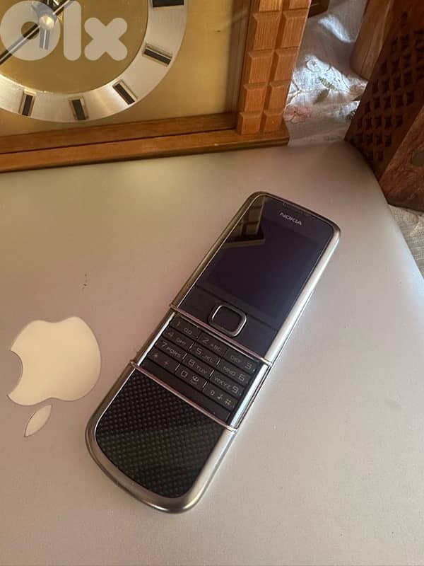 Nokia 8800 carbon & Givory saphir 1