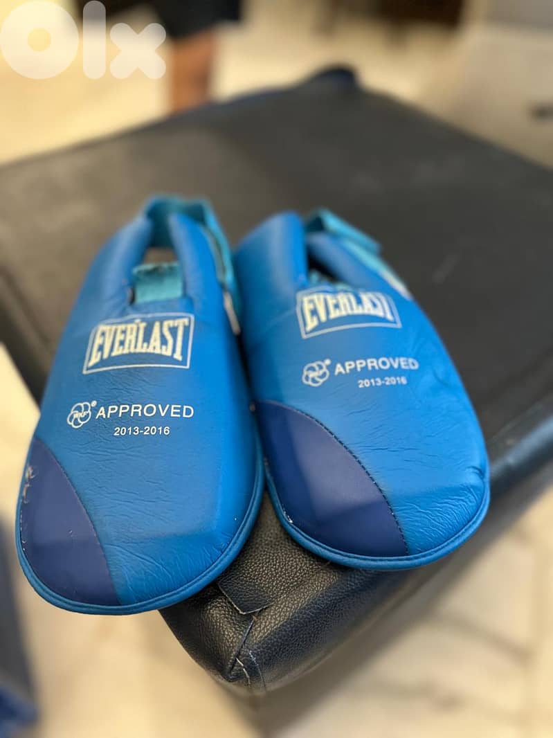 عدة رياضية مستعملة للبيع 7