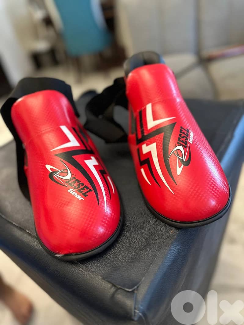 عدة رياضية مستعملة للبيع 11