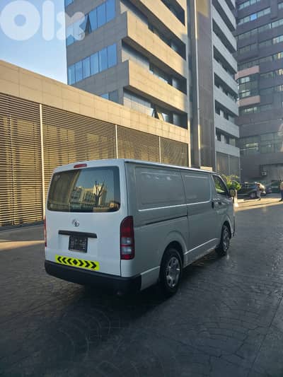Toyota Hiace 2015 very clean