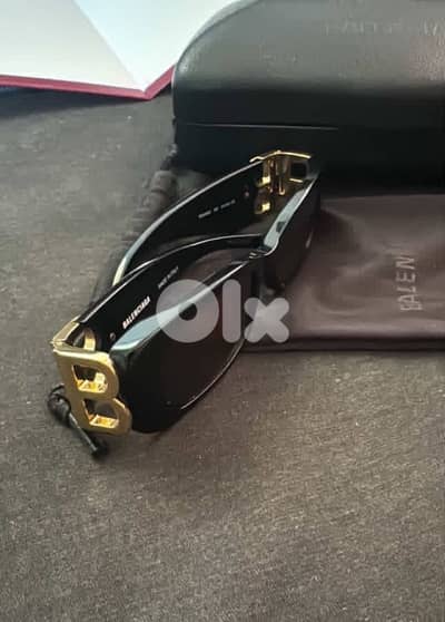 Balenciaga sunnies new collection imported