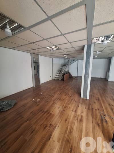 SHOP AND WAREHOUSE FOR RENT IN DEKWANEH PRIME 550Sq, (DEKR-200)