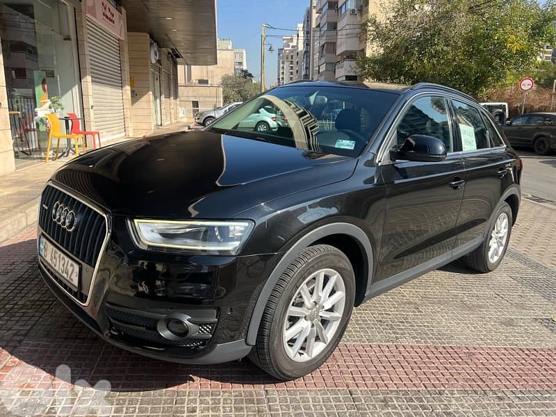 Audi Q3 2014 0