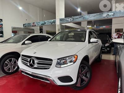 MERCEDES GLC300 2017, panoramic, super clean, 81/882165