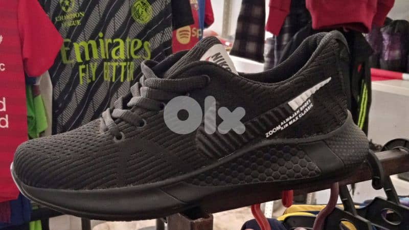 اكبر عرض على مجموعة كبيرة من الأحذية رجالي نسائي ولادي 4